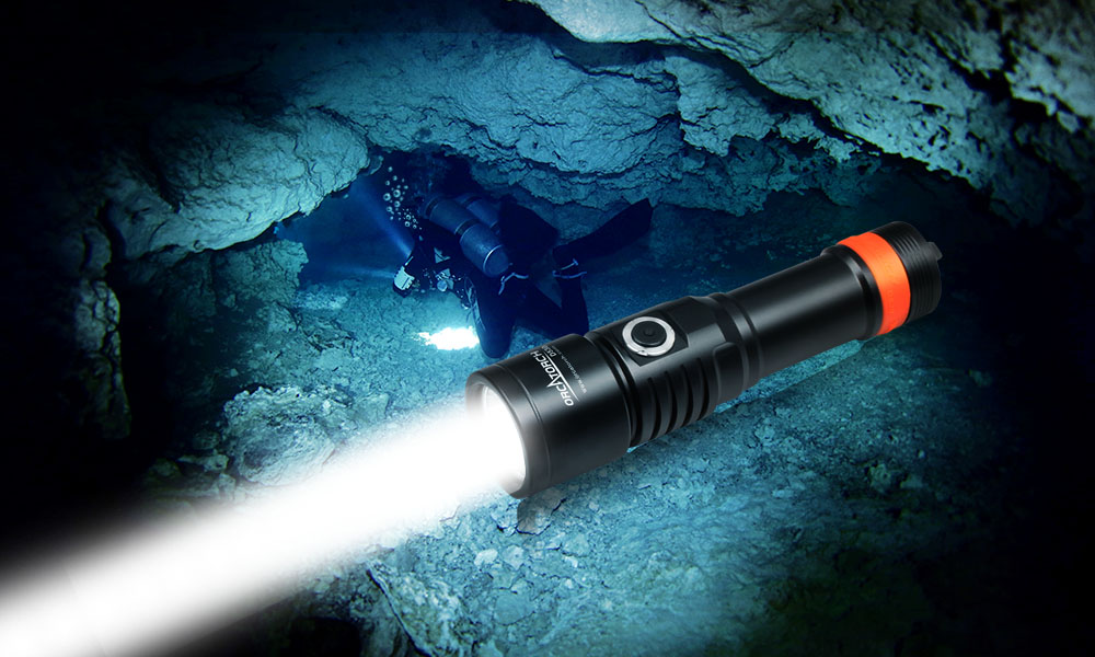 OrcaTorch D530 primary dive light