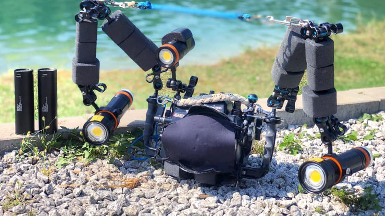 OrcaTorch D950V underwater video light