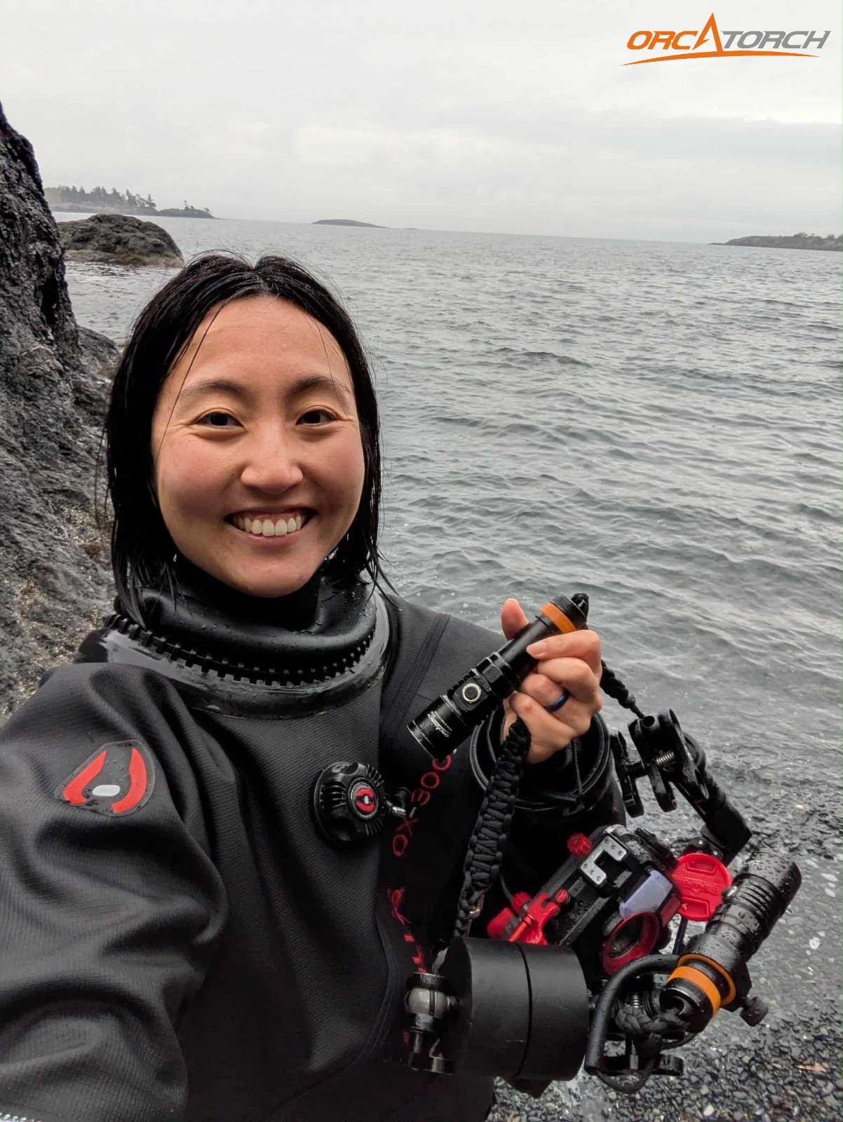 DivewithOrcaTorch.jpeg