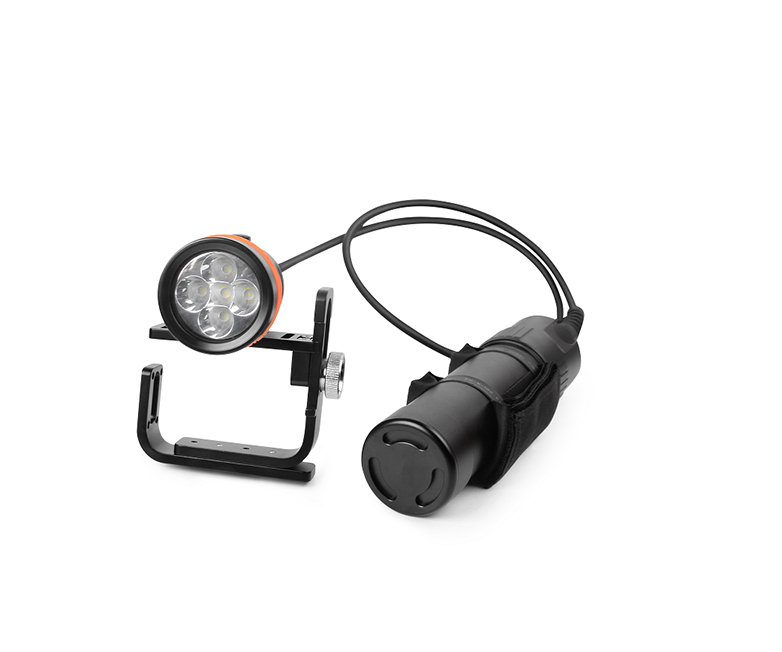 OrcaTorch D630 canister dive light