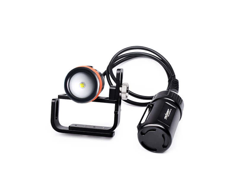 OrcaTorch D620V underwater video light for underwater nderwater photographer